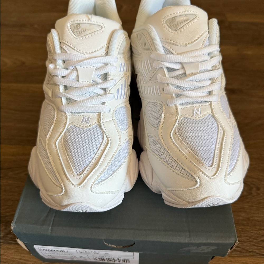 Kids Cream Sneakers